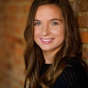 Meet your Posher, Whitney